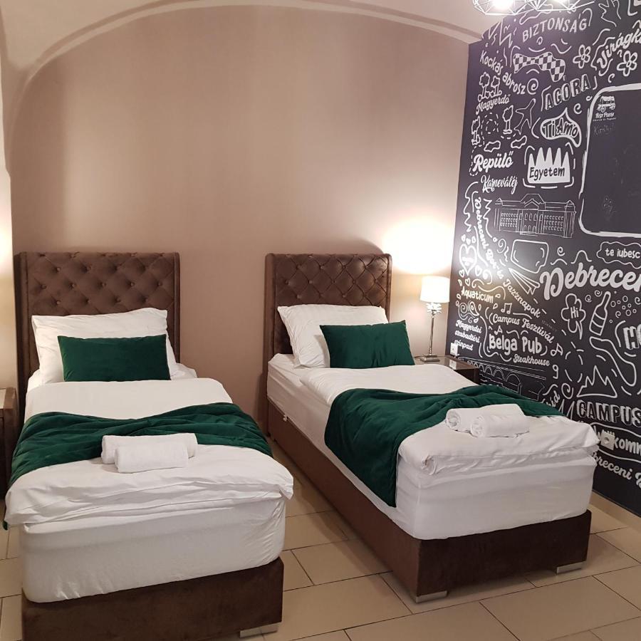Régi Posta étterem és 3* Debrecen