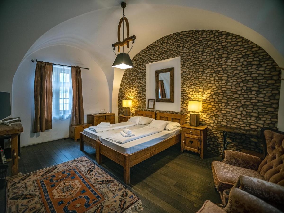 Hotel Regi Posta Etterem Es Fogado Debrecín
