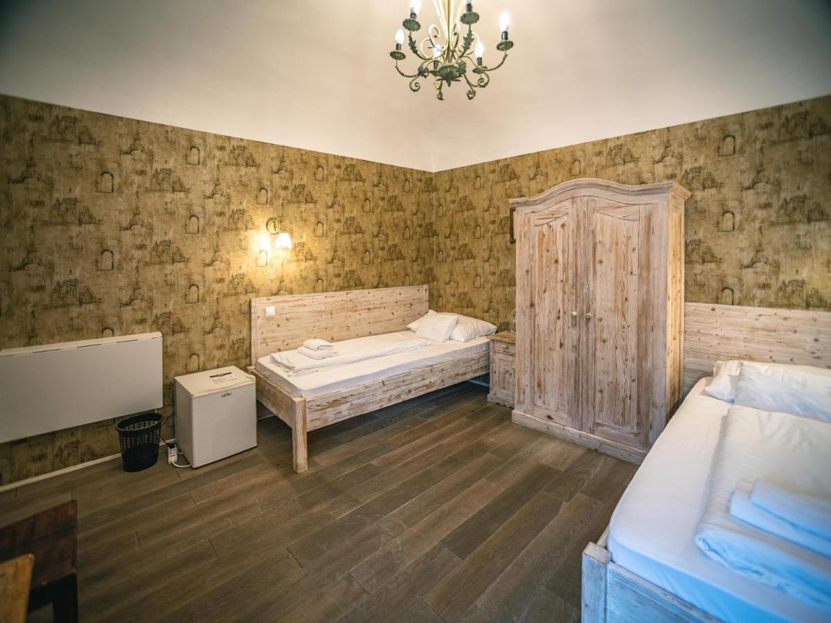 Szálloda Régi Posta étterem és 3*
